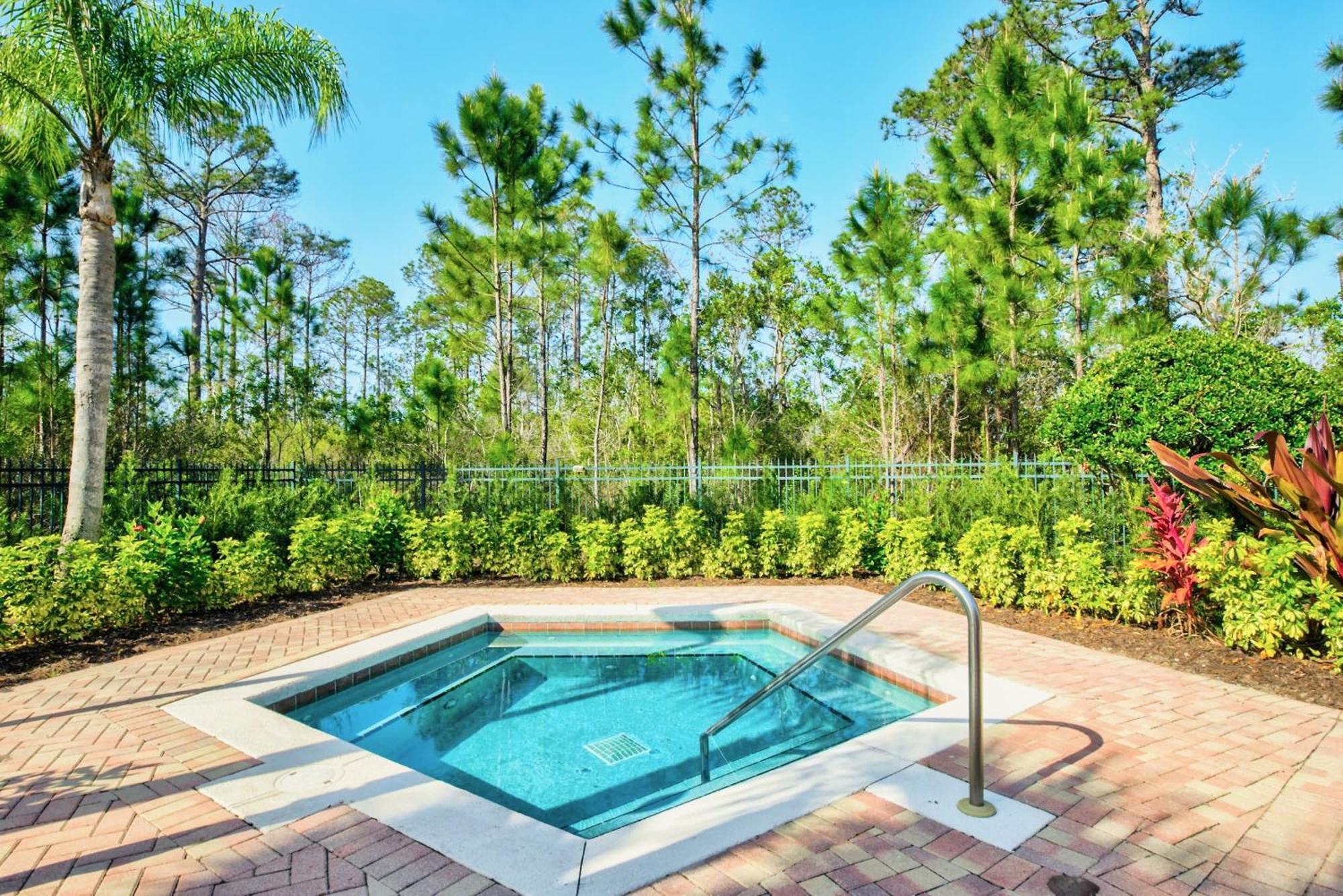 Modern 3Br Near Disney - Pool And Hot Tub! Orlando Kültér fotó
